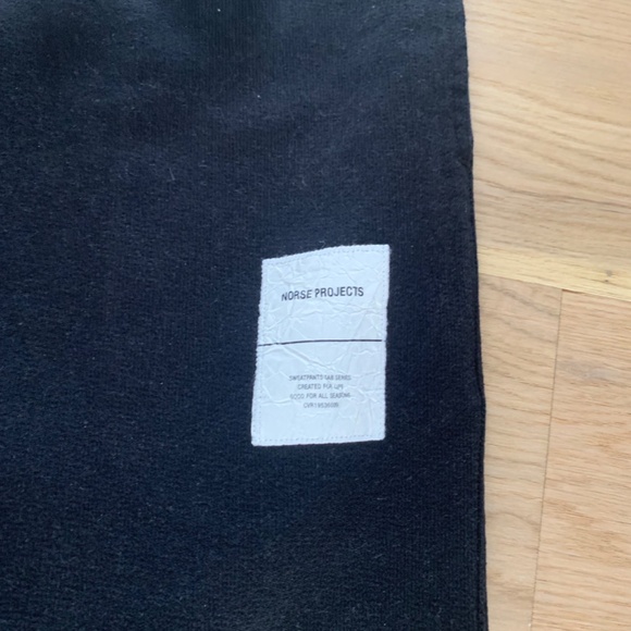 NORSE PROJECTS VANYA TAB SERIES SWEAT PANT - Black Sz: L - Picture 2 of 6